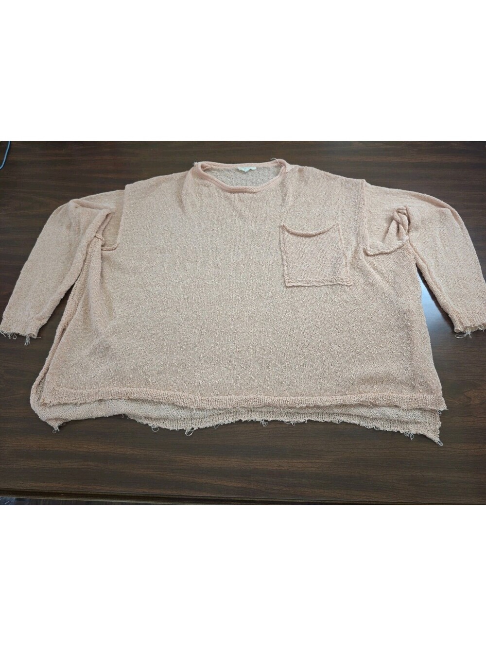 Easel Los Angeles Womens Medium Peach Pink Raw Edge Distressed Knit Pocket Top